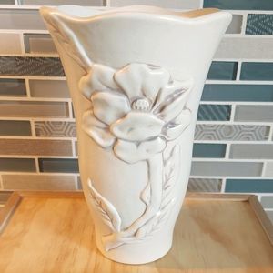 VTG~Red Wing Magnolia Pottery Vase